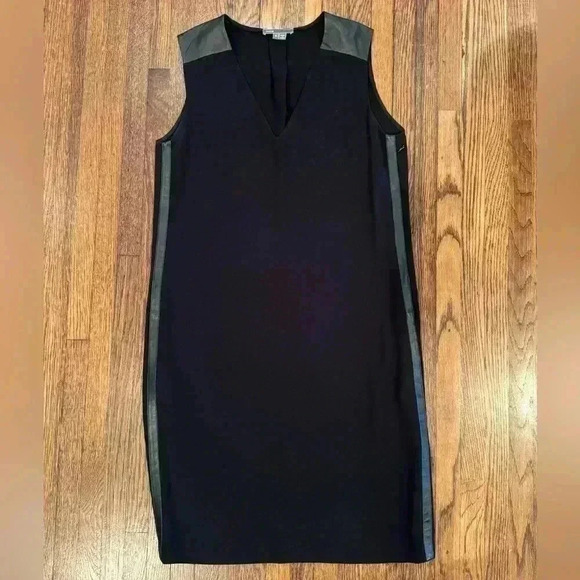 VINCE Leather Trimmed Little Black Dress Sleeveless Minimalist V Neck Size 2 - Picture 2 of 9